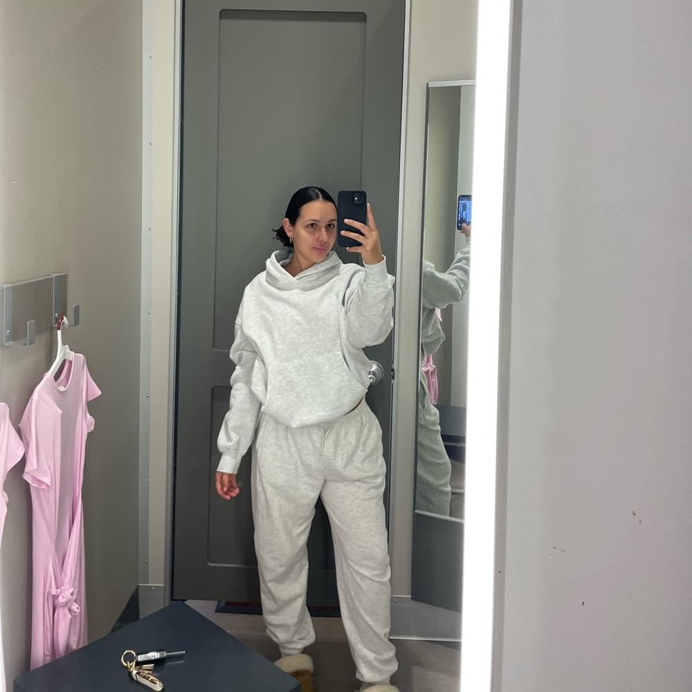 Meet your Posher, Samantha